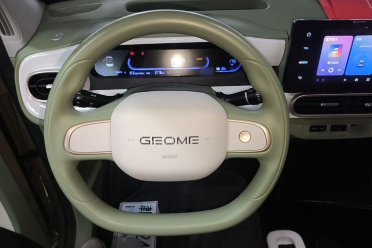 Used Geely Galaxy Panda 2025 210km Panda Rider Steering Wheel
