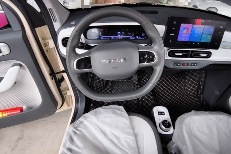 Used Geely Galaxy Panda 2025 210 km – Yuanqi Bear Steering Wheel