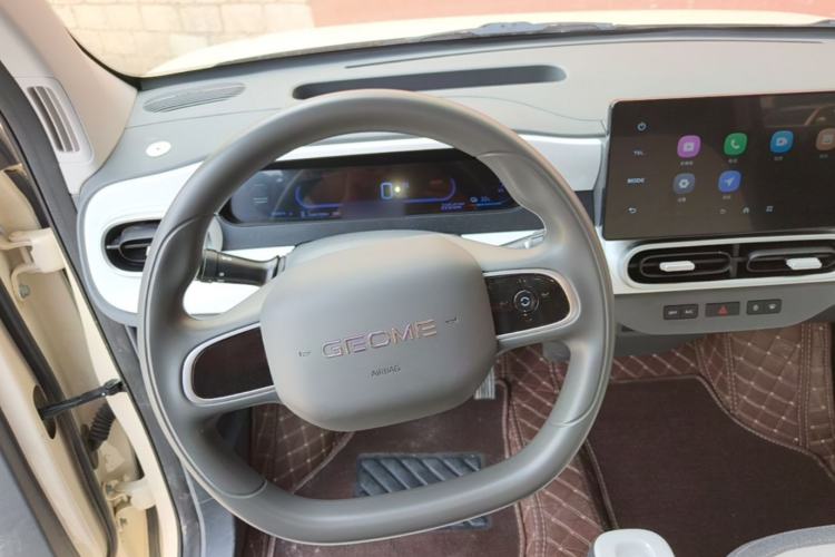 Used Geely Galaxy Panda 2025 210 km – Yuanqi Bear Steering Wheel