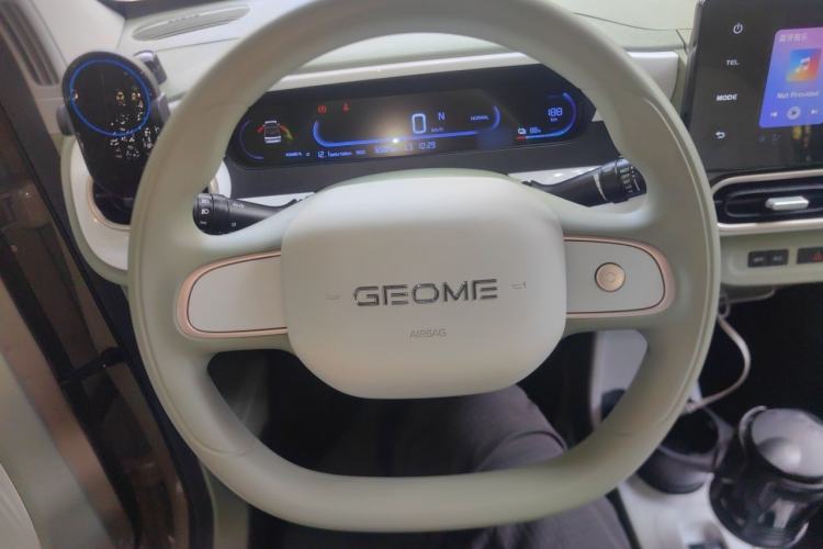 Used Geely Galaxy Panda 2025 210km Panda Rider Steering Wheel