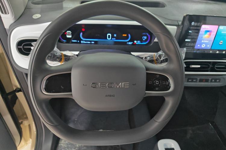 Used Geely Galaxy Panda 2025 210 km – Yuanqi Bear Steering Wheel