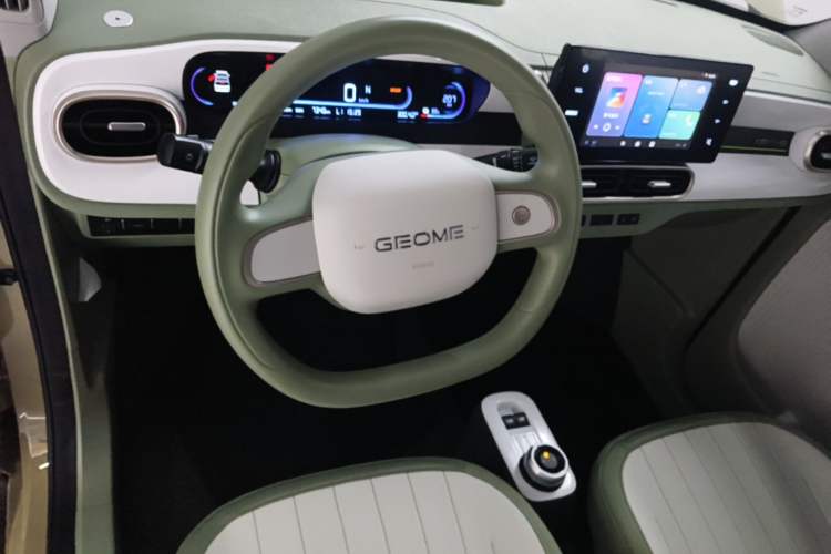 Used Geely Galaxy Panda 2025 210km Panda Rider Steering Wheel