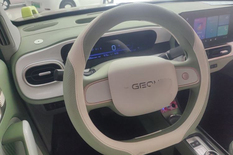 Used Geely Galaxy Panda 2025 210km Panda Rider Steering Wheel