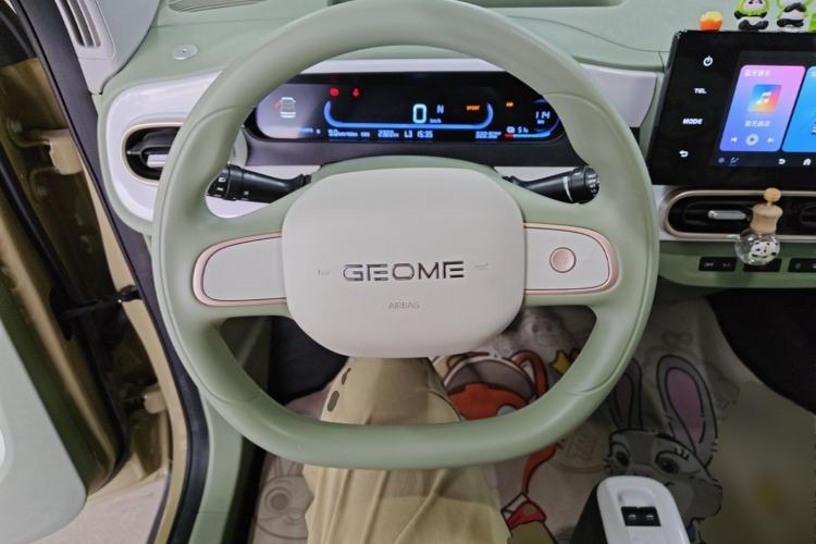 Used Geely Galaxy Panda 2025 210km Panda Rider Steering Wheel