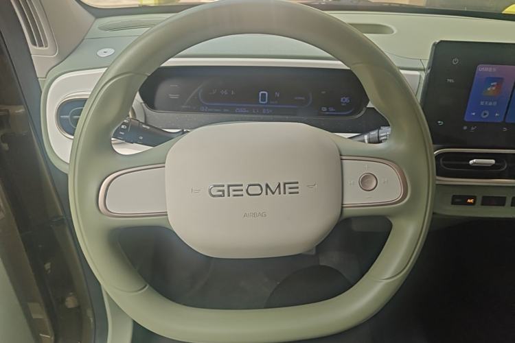 Used Geely Galaxy Panda 2025 210km Panda Rider Steering Wheel