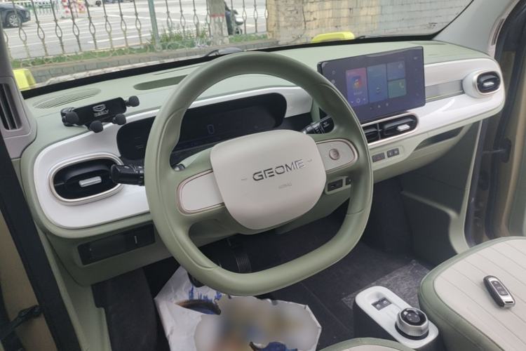 Used Geely Galaxy Panda 2025 210km Panda Rider Steering Wheel