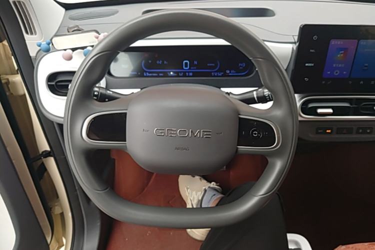 Used Geely Galaxy Panda 2025 210 km – Yuanqi Bear Steering Wheel
