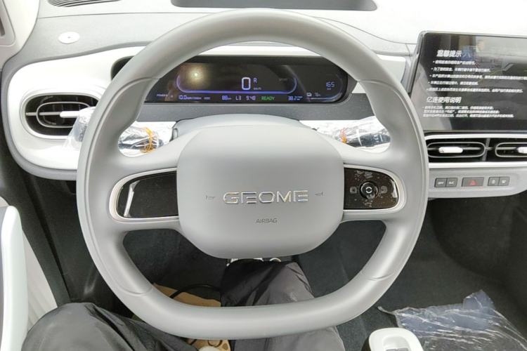 Used Geely Galaxy Panda 2025 210 km – Yuanqi Bear Steering Wheel