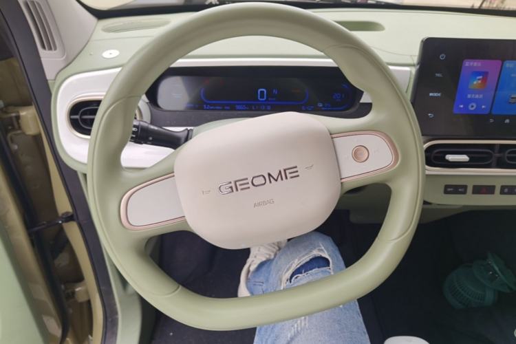 Used Geely Galaxy Panda 2025 210km Panda Rider Steering Wheel