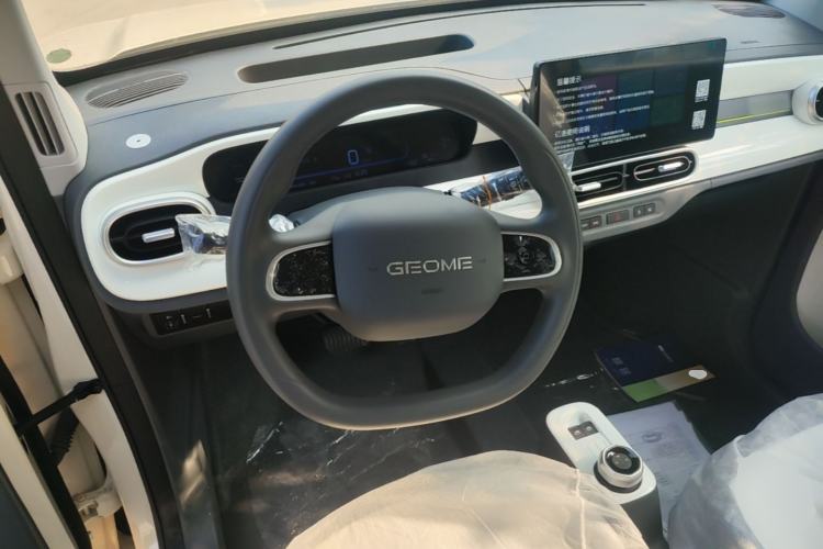 Used Geely Galaxy Panda 2025 210 km – Yuanqi Bear Steering Wheel