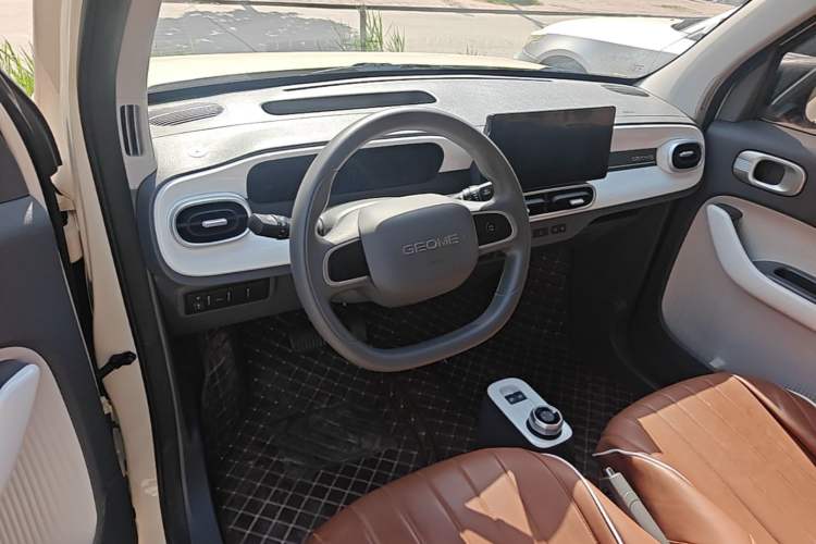 Used Geely Galaxy Panda 2025 210 km – Yuanqi Bear Steering Wheel