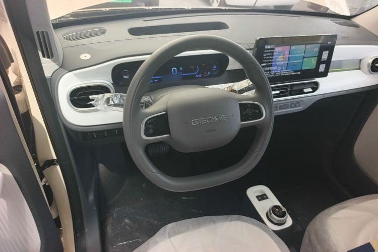 Used Geely Galaxy Panda 2025 210 km – Yuanqi Bear Steering Wheel