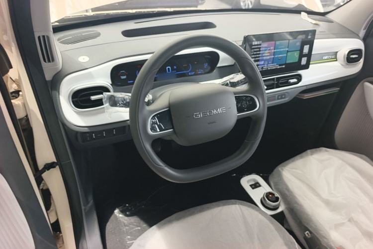 Used Geely Galaxy Panda 2025 210 km – Yuanqi Bear Steering Wheel