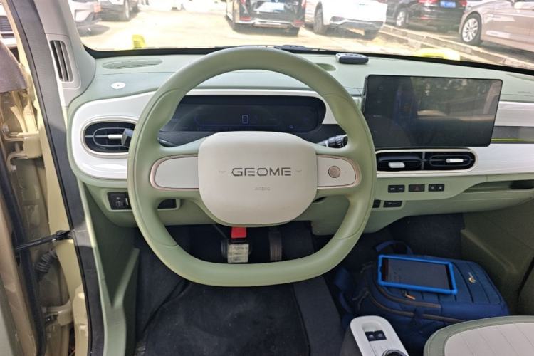 Used Geely Galaxy Panda 2025 210km Panda Rider Steering Wheel