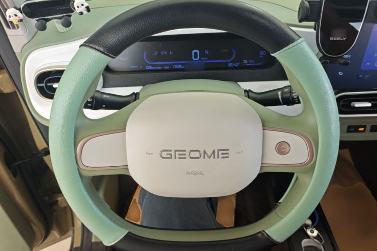 Used Geely Galaxy Panda 2025 210km Panda Rider Steering Wheel