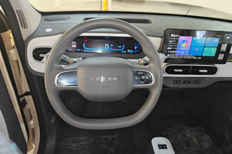 Used Geely Galaxy Panda 2025 210 km – Yuanqi Bear Steering Wheel