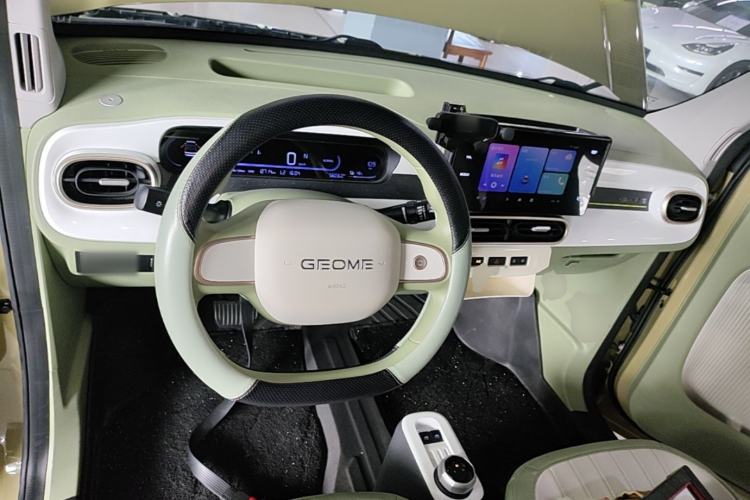 Used Geely Galaxy Panda 2025 210km Panda Rider Steering Wheel