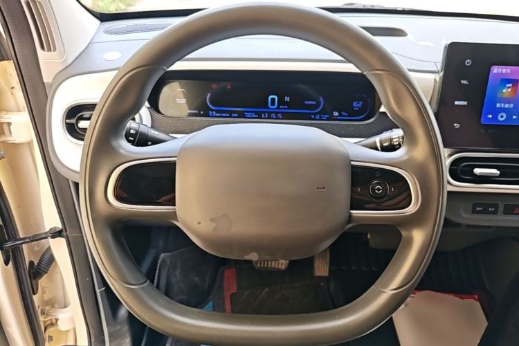 Used Geely Galaxy Panda 2025 210 km – Yuanqi Bear Steering Wheel