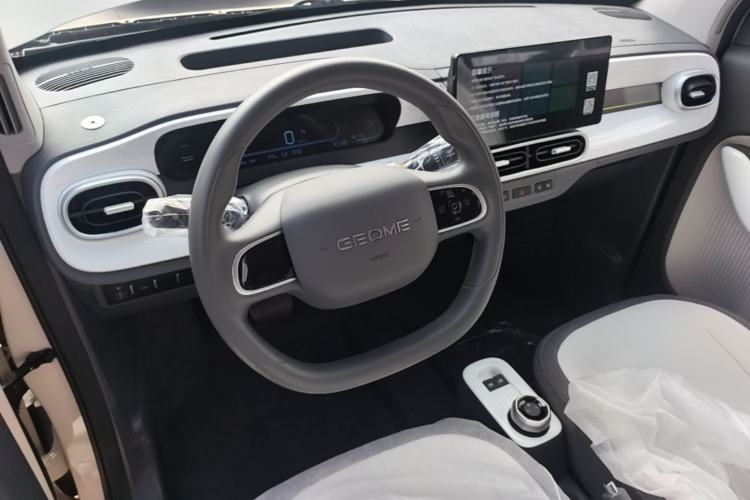 Used Geely Galaxy Panda 2025 210 km – Yuanqi Bear Steering Wheel