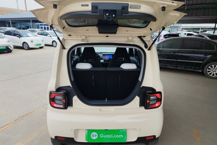 Used Geely Galaxy Panda 2025 210 km – Yuanqi Bear Trunk