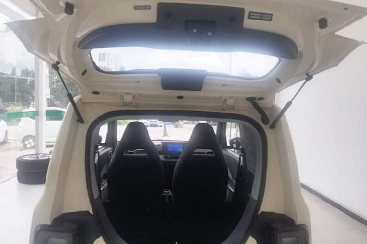 Used Geely Galaxy Panda 2025 210 km – Yuanqi Bear Trunk
