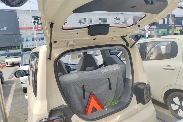 Used Geely Galaxy Panda 2025 210 km – Yuanqi Bear Trunk