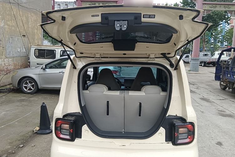 Used Geely Galaxy Panda 2025 210 km – Yuanqi Bear Trunk