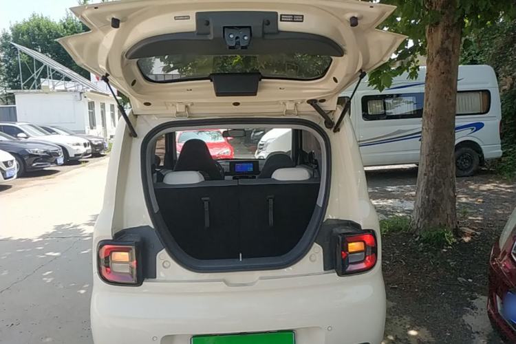 Used Geely Galaxy Panda 2025 210 km – Yuanqi Bear Trunk