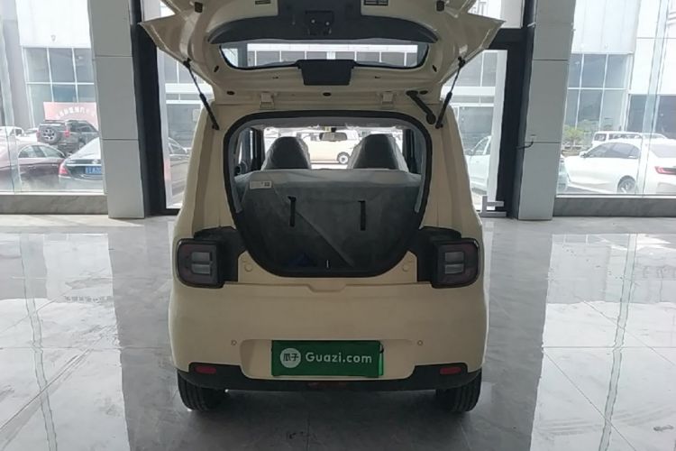 Used Geely Galaxy Panda 2025 210 km – Yuanqi Bear Trunk