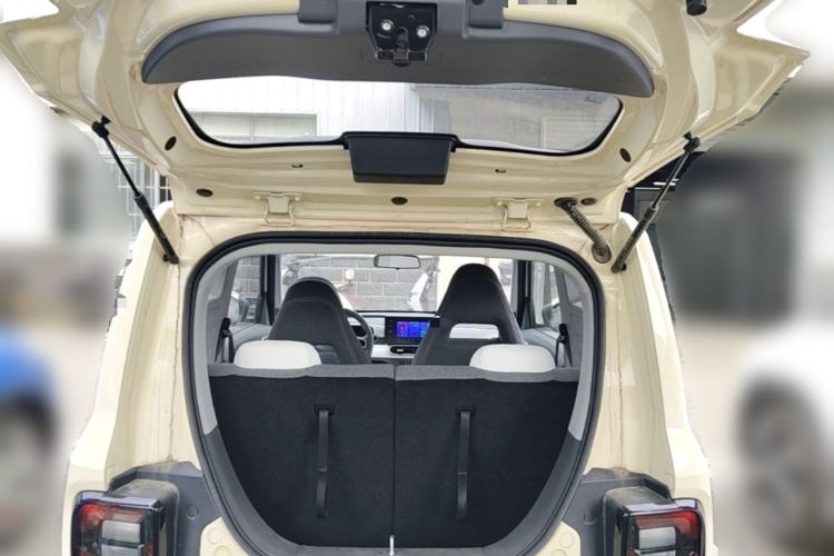 Used Geely Galaxy Panda 2025 210 km – Yuanqi Bear Trunk