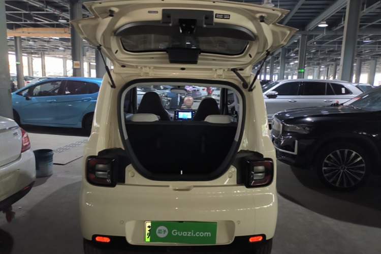Used Geely Galaxy Panda 2025 210 km – Yuanqi Bear Trunk