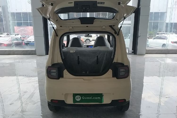 Used Geely Galaxy Panda 2025 210 km – Yuanqi Bear Trunk