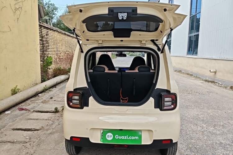 Used Geely Galaxy Panda 2025 210 km – Yuanqi Bear Trunk