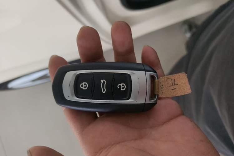 Used Geely Galaxy Panda 2025 210 km – Yuanqi Bear Vehicle Key