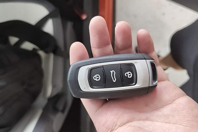 Used Geely Galaxy Panda 2025 210km Panda Rider Vehicle Key