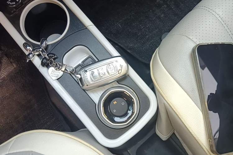 Used Geely Galaxy Panda 2025 210 km – Yuanqi Bear Vehicle Key