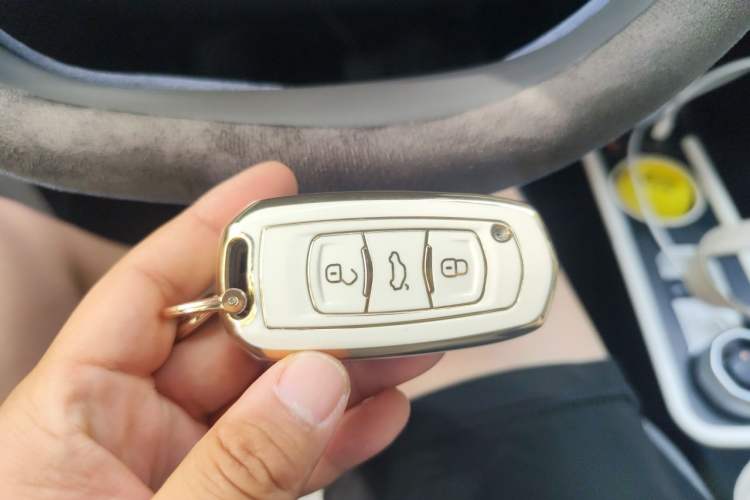 Used Geely Galaxy Panda 2025 210 km – Yuanqi Bear Vehicle Key