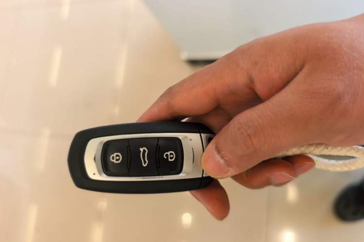 Used Geely Galaxy Panda 2025 210km Panda Rider Vehicle Key