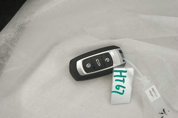 Used Geely Galaxy Panda 2025 210 km – Yuanqi Bear Vehicle Key