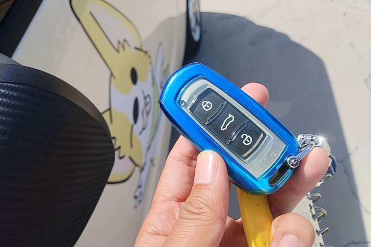 Used Geely Galaxy Panda 2025 210 km – Yuanqi Bear Vehicle Key