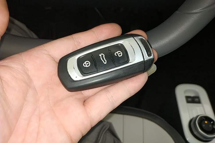 Used Geely Galaxy Panda 2025 210km Panda Rider Vehicle Key