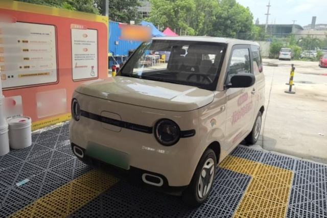 Used Geely Galaxy Panda 2025 210 km – Yuanqi Bear