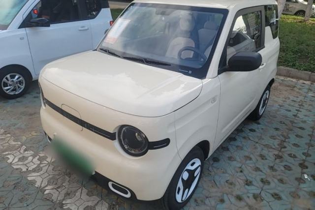 Used Geely Galaxy Panda 2025 210 km – Yuanqi Bear