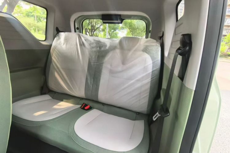 Used Geely Galaxy Panda 2026 210km Panda Warrior Interior 3