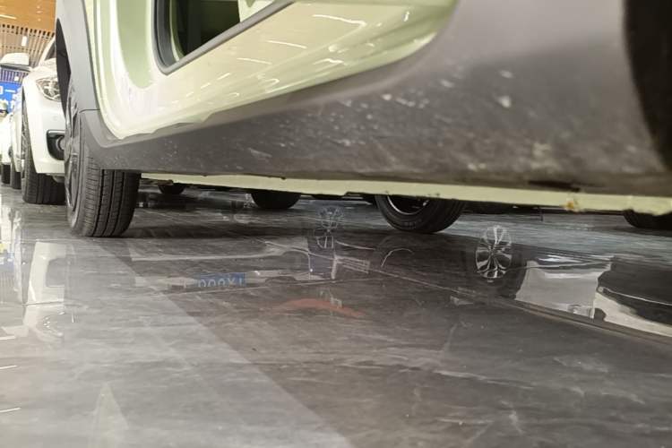Used Geely Galaxy Panda 2026 210km Panda Warrior Right Side Sill