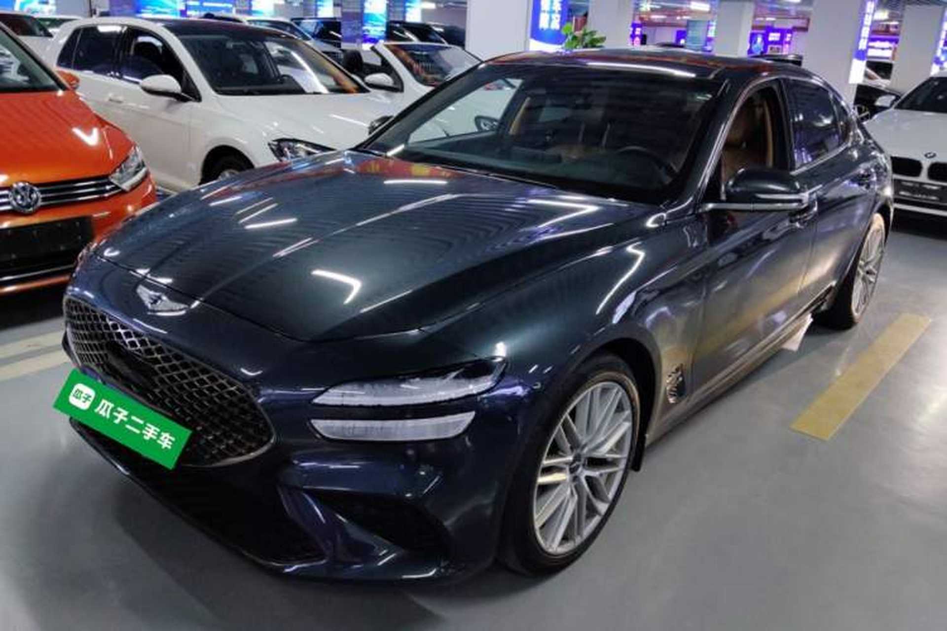 Used Genesis G70 2021 2.0T Rear-Drive Luxury Edition Front Left 45 Deg