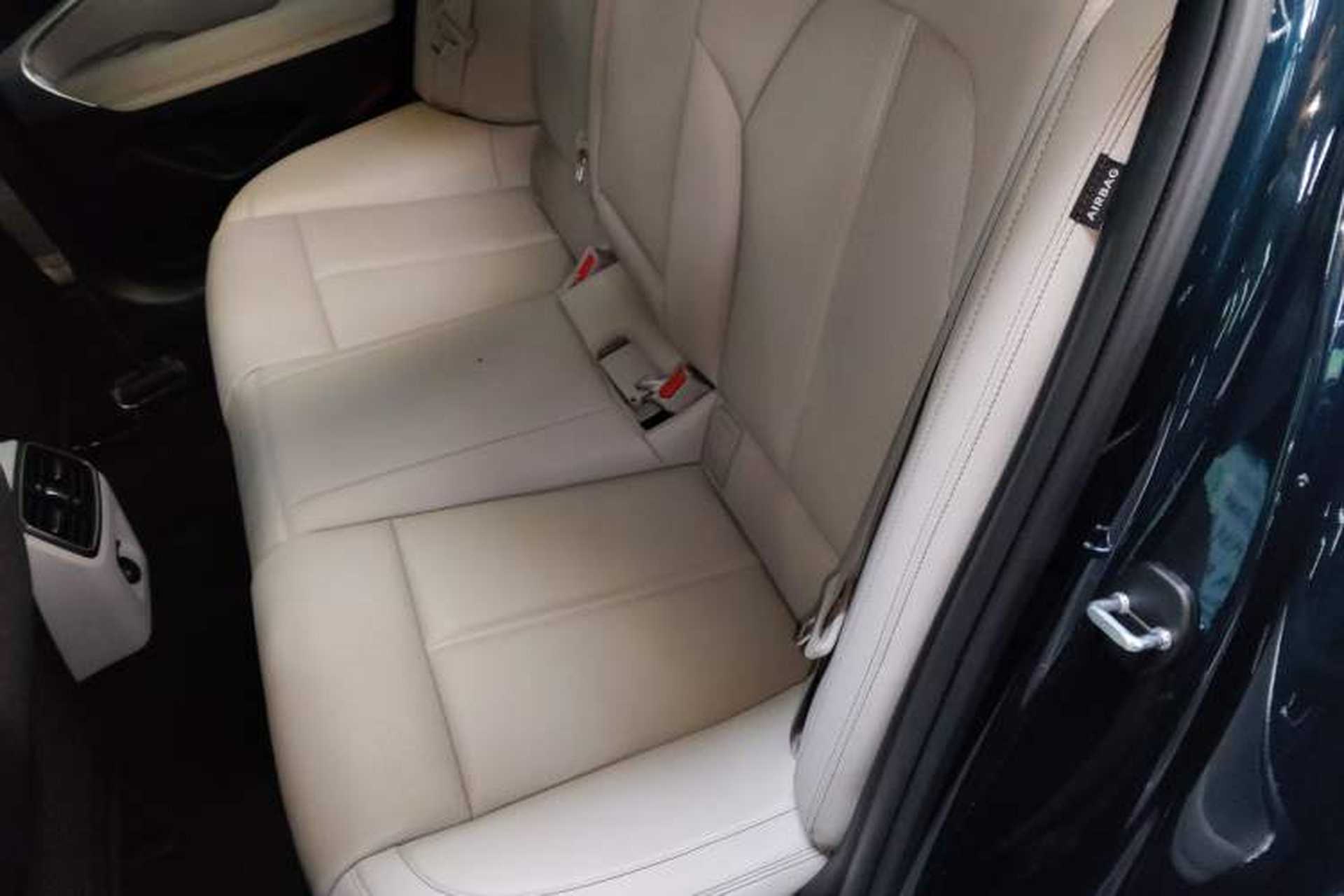 Used Genesis G70 2021 2.0T Rear-Drive Luxury Edition Left Rear Seat