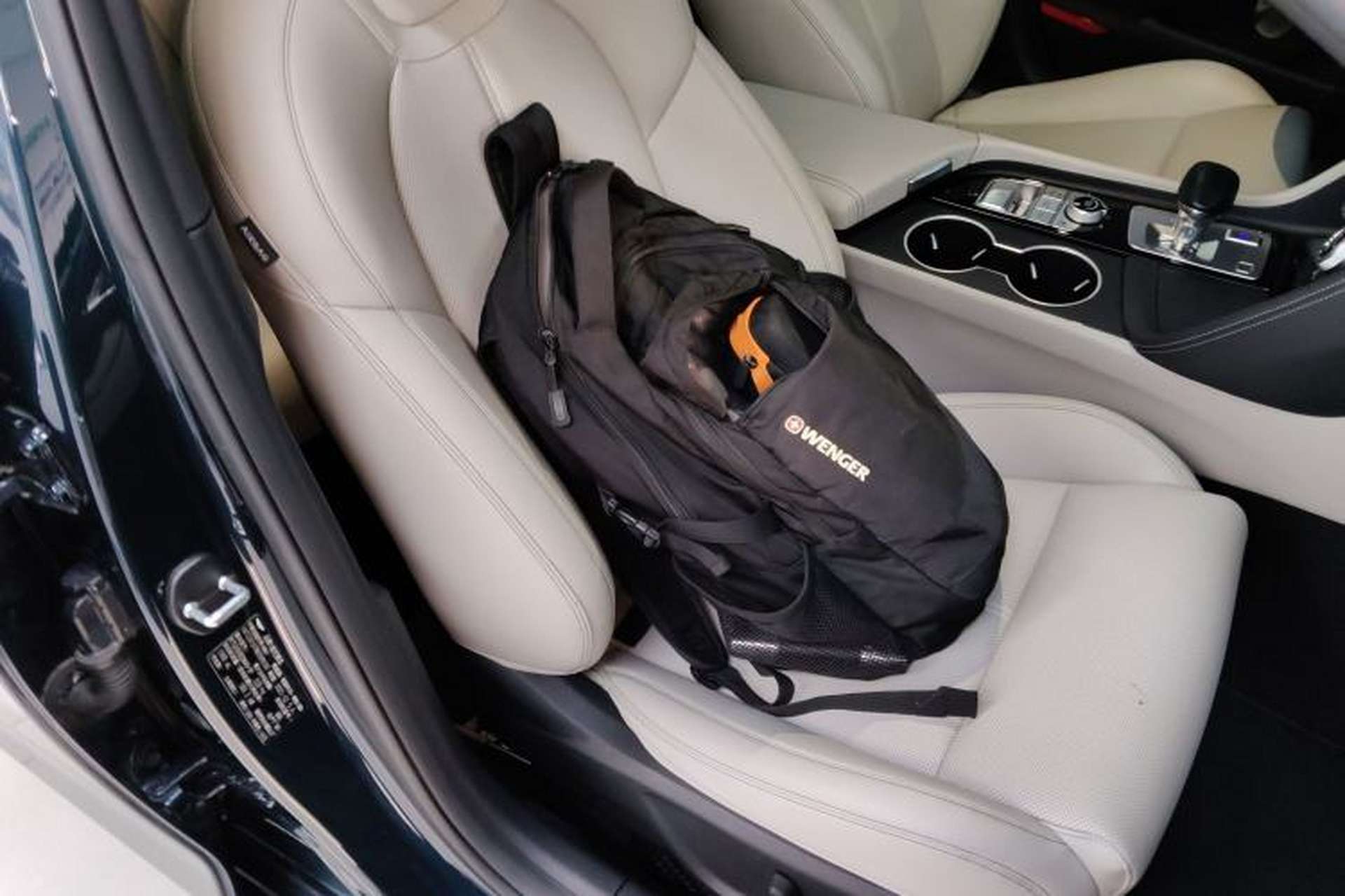 Used Genesis G70 2021 2.0T Rear-Drive Luxury Edition Right Front Seat