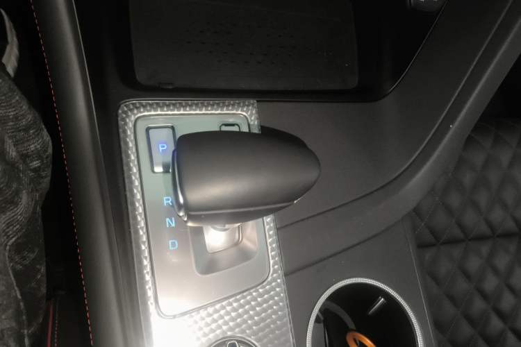 Used Genesis G70 2021 2.0T All-Wheel-Drive Edition 1 Limited Edition Gear Lever