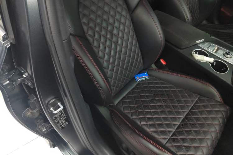 Used Genesis G70 2021 2.0T Four-Wheel Drive Flagship Version Right Front Seat